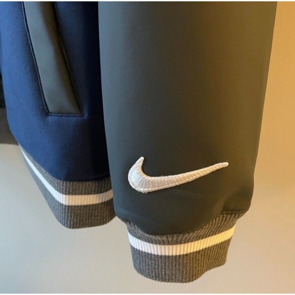 Michigan Wolverines Nike Bomber 1000 Wins PE Jacket NWOT Size Small - Picture 3 of 7